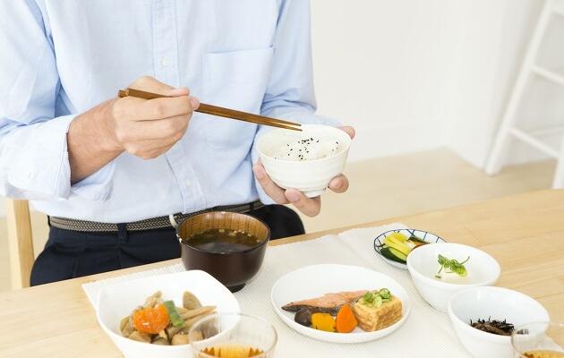 日常健康飲食中，葷素食如何搭配？